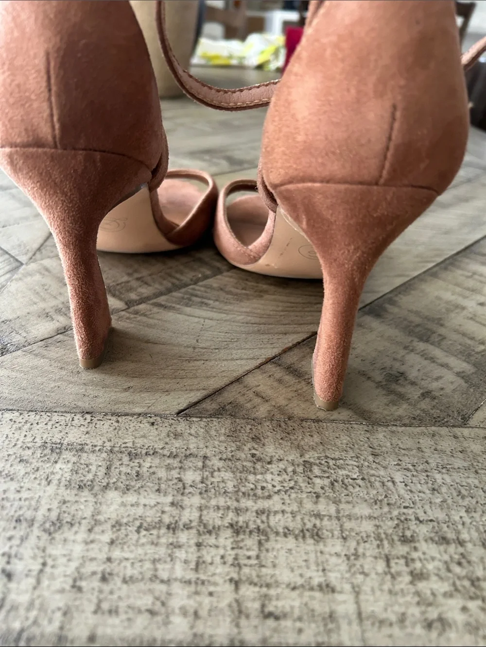 Chinese Laundry brown Tan Suede Block Heel Sandals